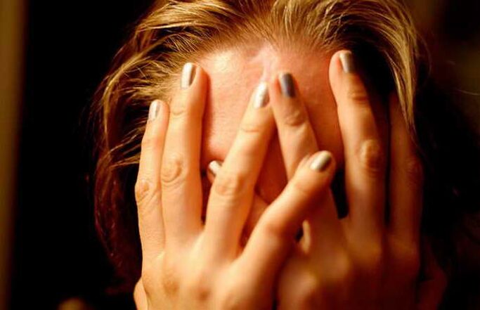 osteokondrosi torazikoarekin buruko mina 2. argazkia